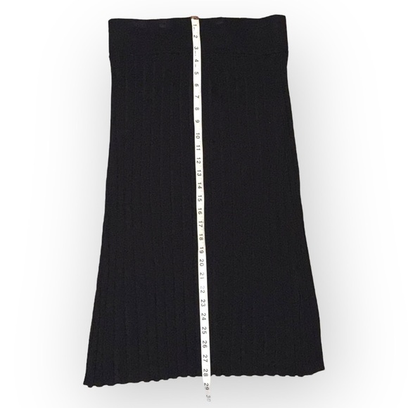 NWT Nordstrom Pleated Midi Knit Skirt - Petite Medium - Picture 4 of 10